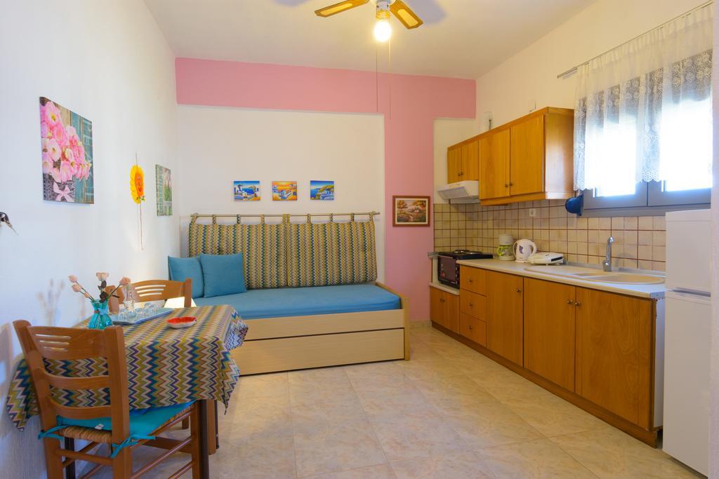 Villa Minoas Apartments Istro Exterior photo